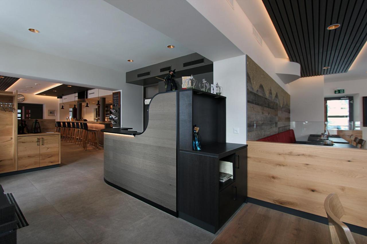 Hotel Blattnerhof Блаттен-бей-Натерс Екстер'єр фото